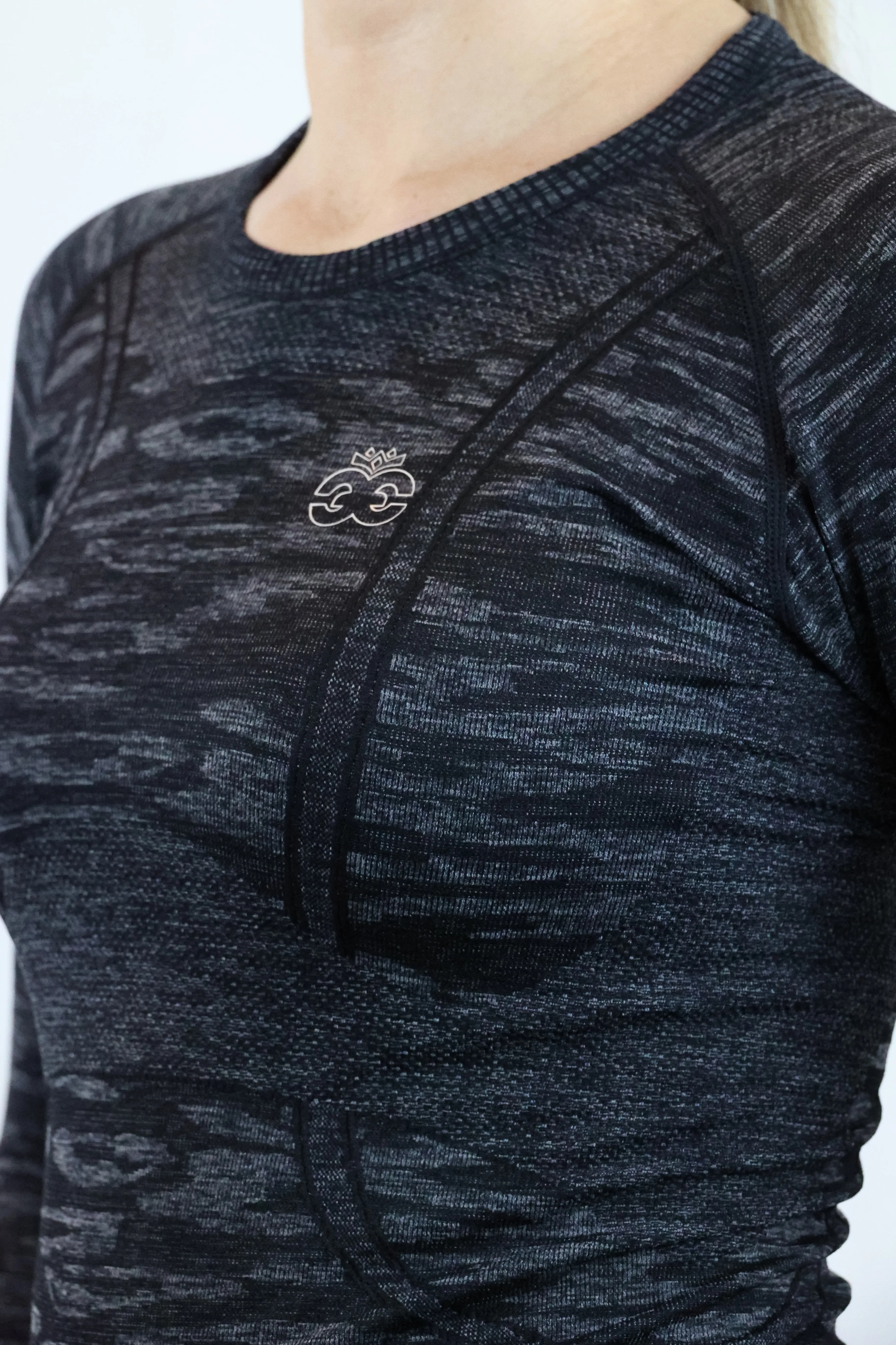 Molly Seamless Training Top - Camo Black - Image 10