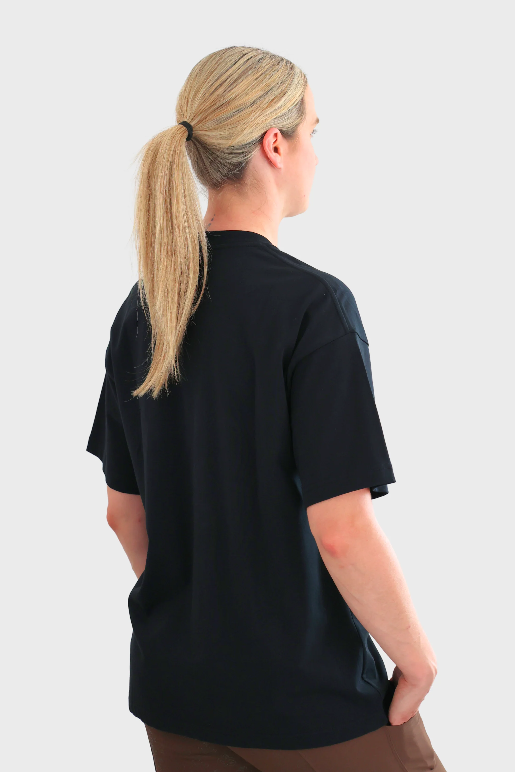 Tessa Oversized Tee - Black - Image 3